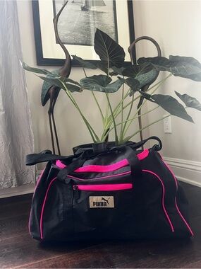 Brand New!! Puma Black Duffel Bag with Hot Pink Trim